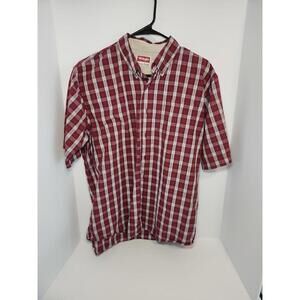 Wrangler Men's Red and White Shirt